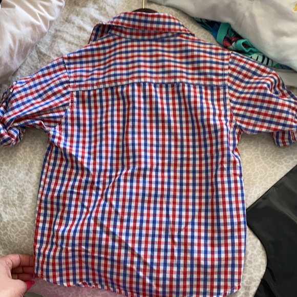 Blue red and white plaid shirt size for 4 boys. - Picture 2 of 2